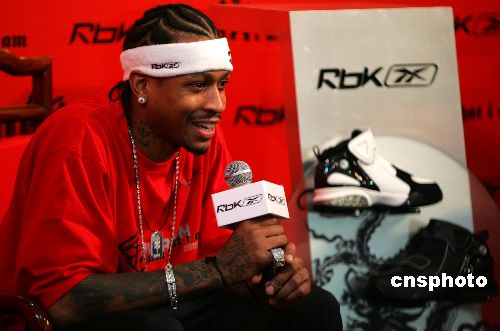 伦纳特-卡尔：踢世界杯的可能性？我全力以赴，纳帅来做决定（伦纳特-卡尔谈世界杯：我会拼尽全力，最终由纳帅定夺）