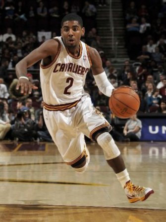 如何打造一脚传球的稳定性？（怎样练就稳定的一脚传球？）