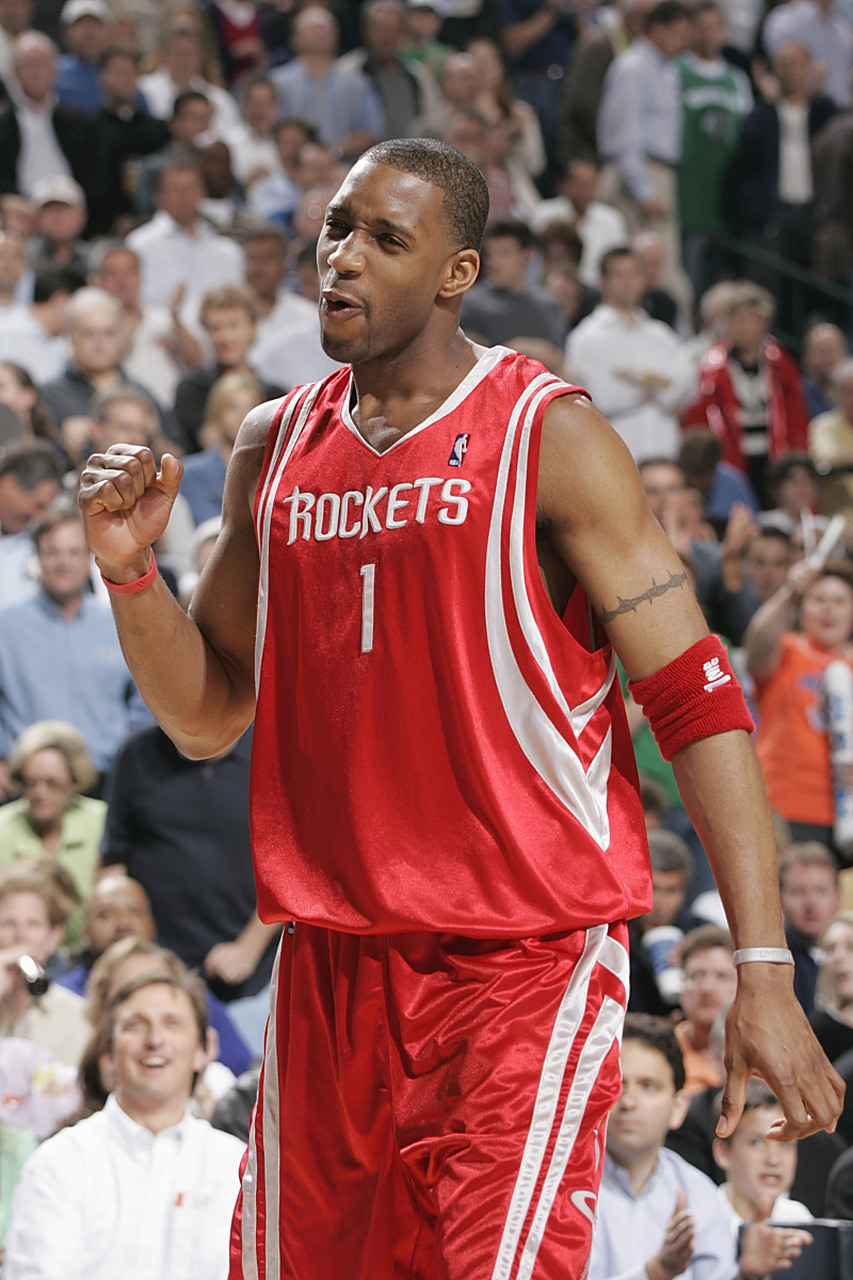 下半场隐身！鲍威尔14中6得到18分2篮板（后两节哑火！鲍威尔14投6中拿下18分2篮板）