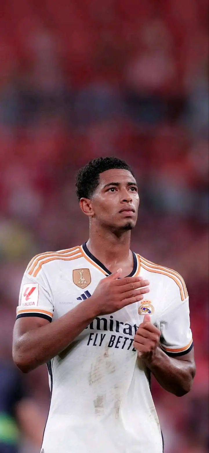 舍甫琴科：我喜欢这支米兰的热情；莱奥能在我那时的米兰踢球（舍甫琴科：我欣赏如今米兰的激情；莱奥在我当年的米兰也能立足）