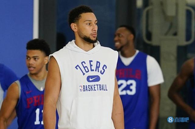 中超：山东泰山主场2-0完胜青岛队（中超丨山东泰山主场两球完胜青岛队）