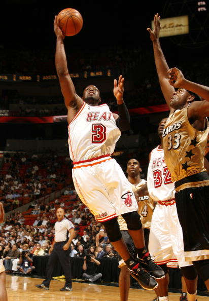 山东U20主帅韩鹏：跟球迷说声抱歉；前场没人，确实是尽力了（山东U20主帅韩鹏向球迷致歉：前场人手短缺，已尽全力）