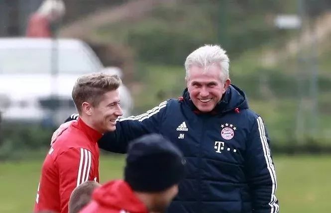 赛中的表现 赛中的表现